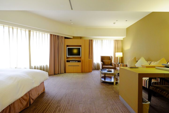Room 21 of 69