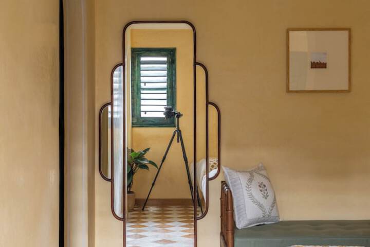 Room 26 of 64