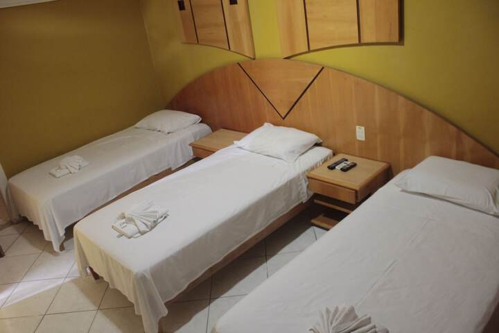 Room 18 of 40