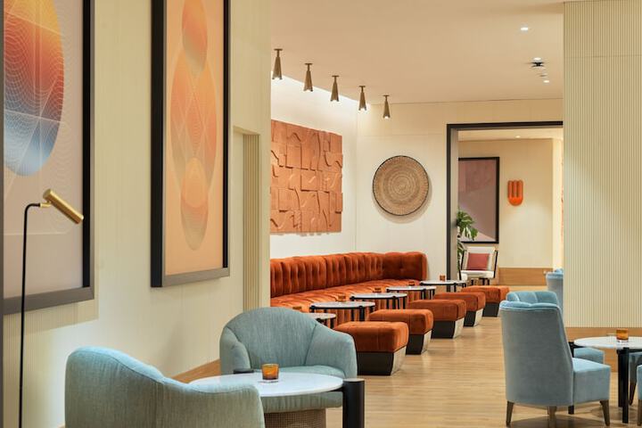Hotel Interior 5 of 95