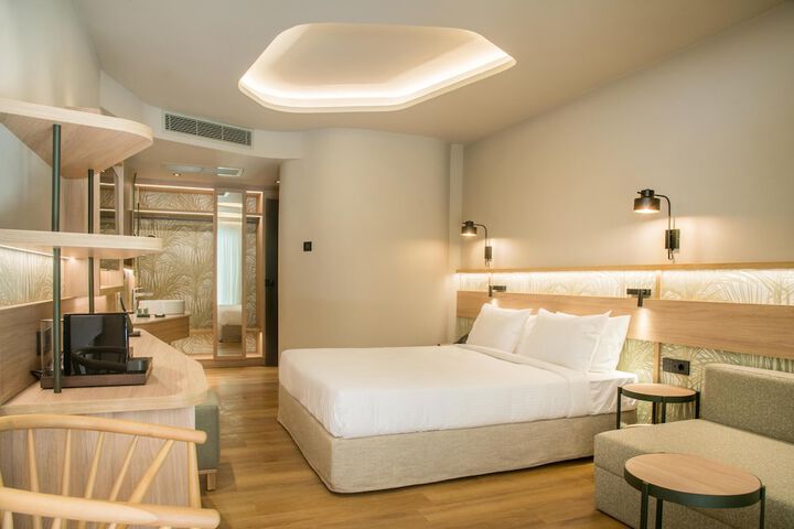 Room 91 of 328