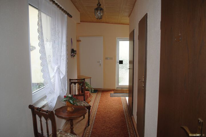 Ballroom/Hall 25 of 33