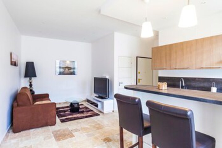 4 rue freres pradignac Apartment 1