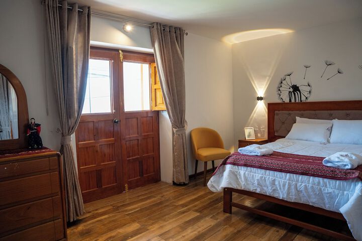 Room 73 of 182