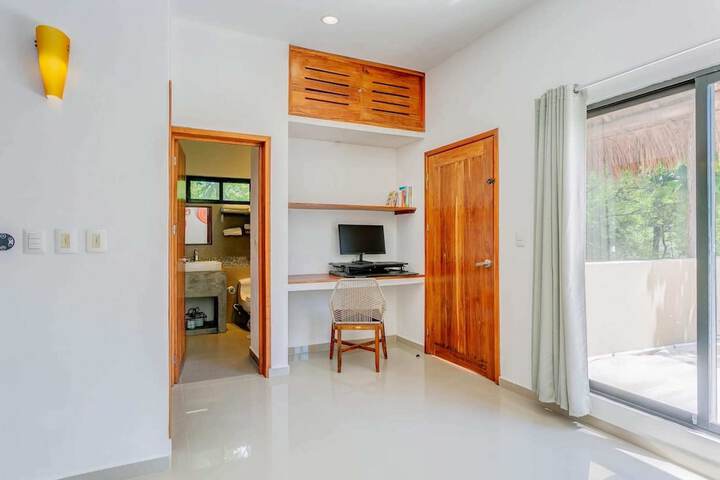 Room 30 of 70
