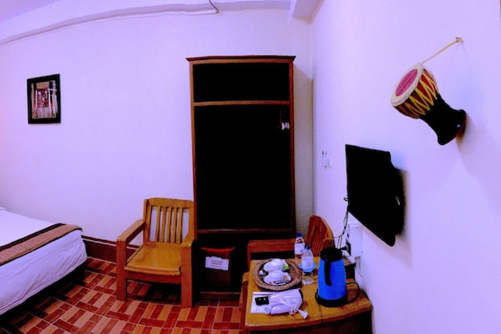 Room 22 of 78