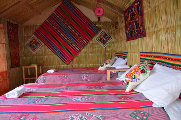 Room 4 of 37