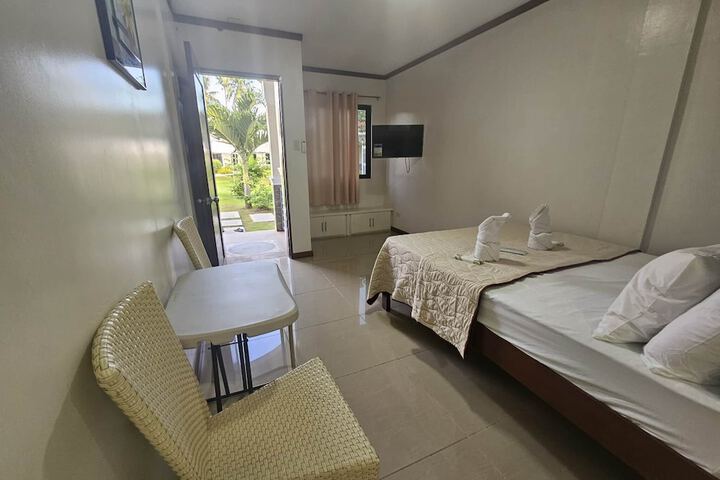 Room 30 of 61