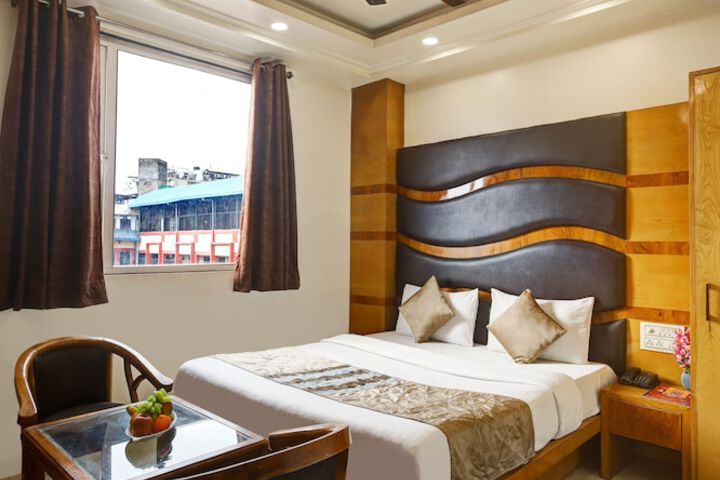 Room 15 of 31