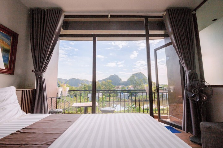 Room 92 of 201