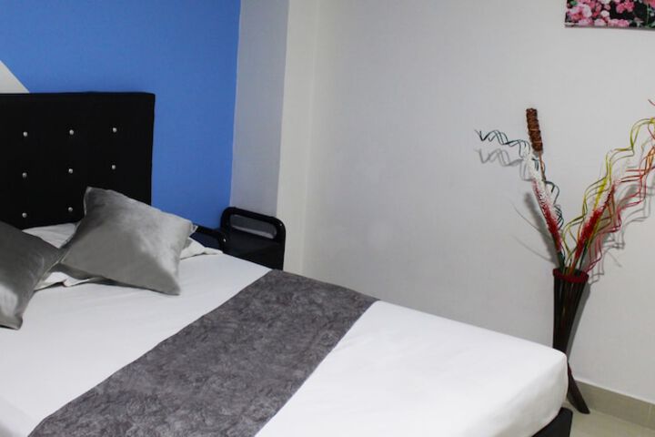Room 3 of 55