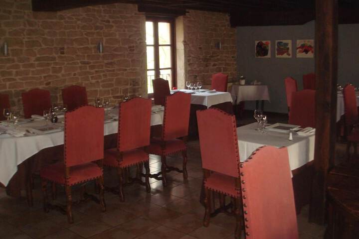 Dining 25 of 45