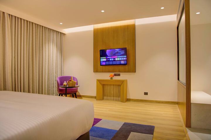 Room 20 of 117