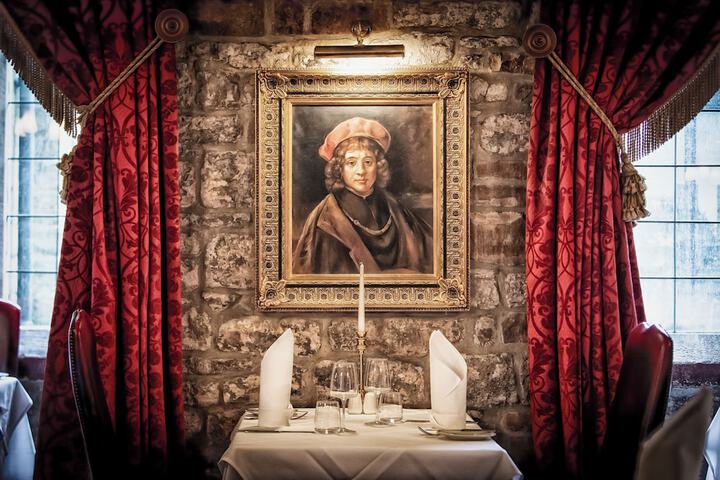 Dining 87 of 107