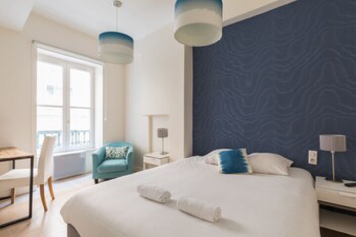 Room 14 of 21