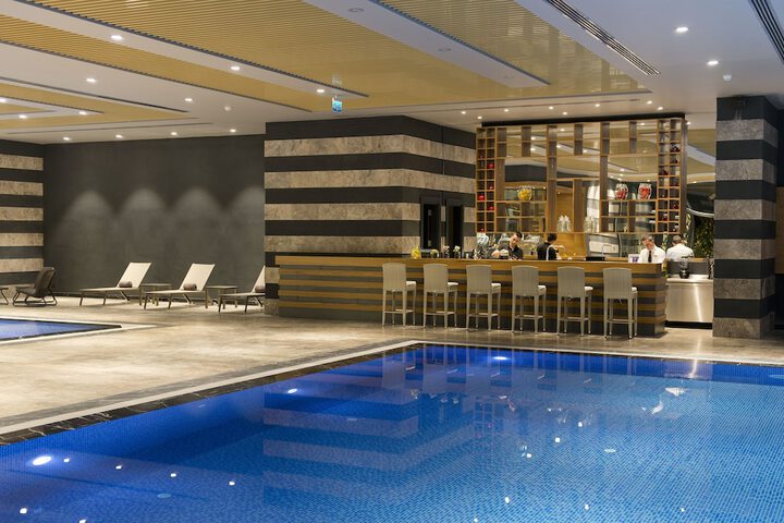 Pool 86 of 98