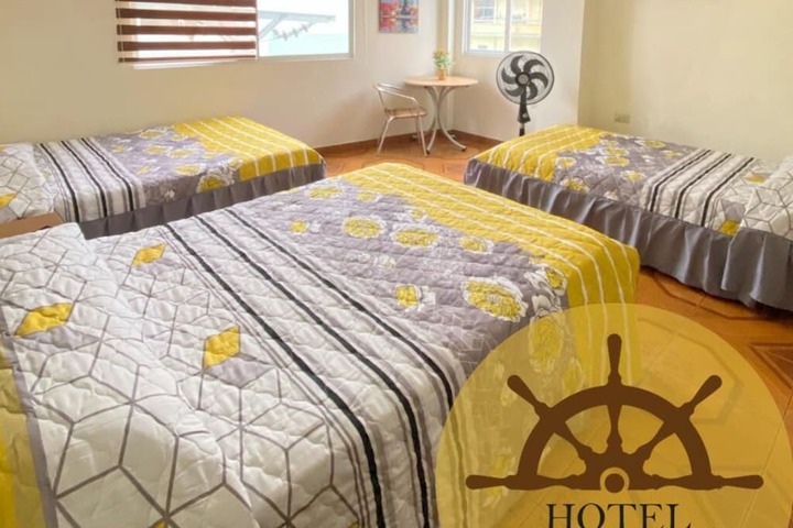 Room 10 of 13