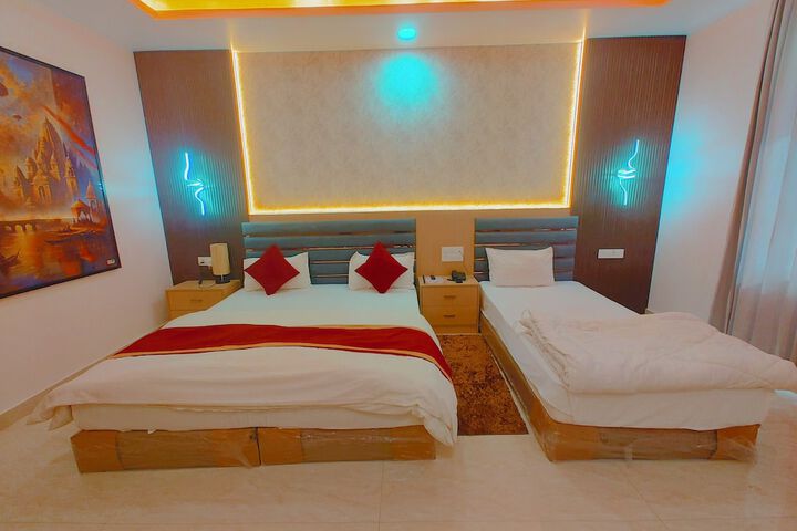 Room 15 of 31