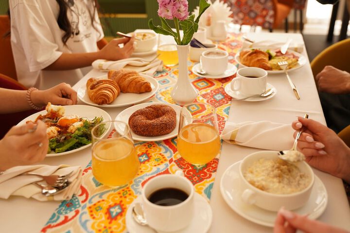 Dining 49 of 77