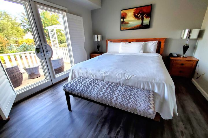 Standard | King Bed (4 of 31)