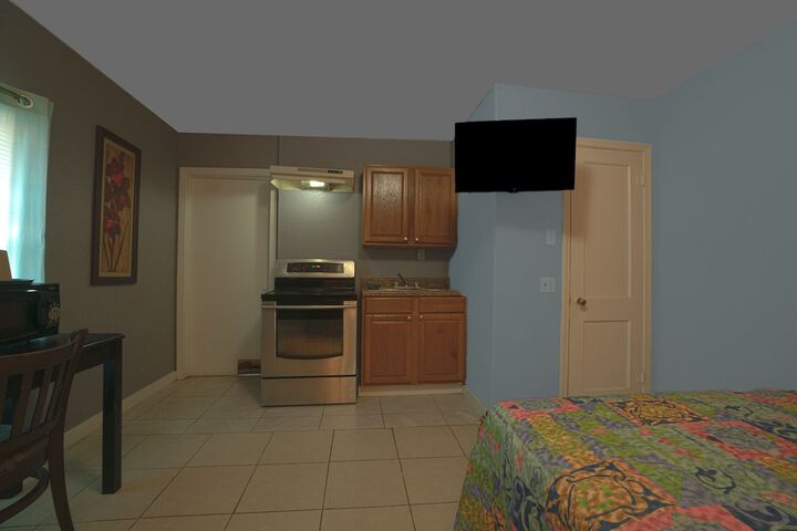 Room 17 of 50