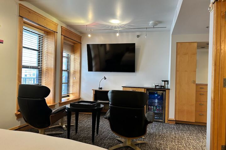 Room 26 of 30