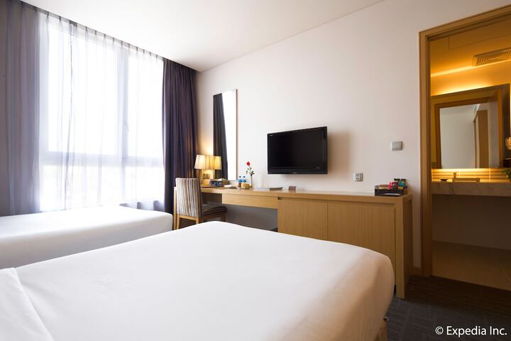 Room 21 of 65