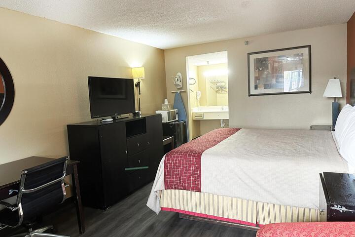 Room 52 of 78