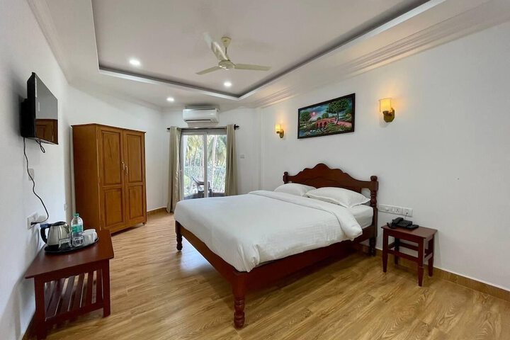 Room 3 of 69