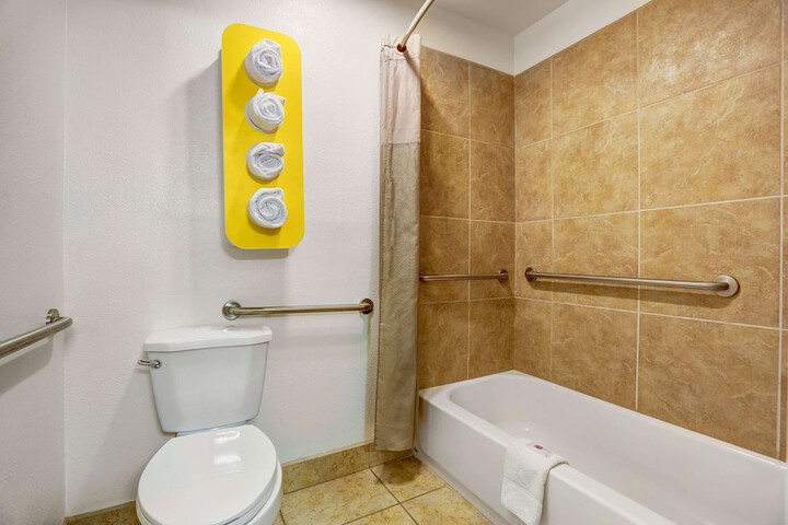 Bathroom amenities
