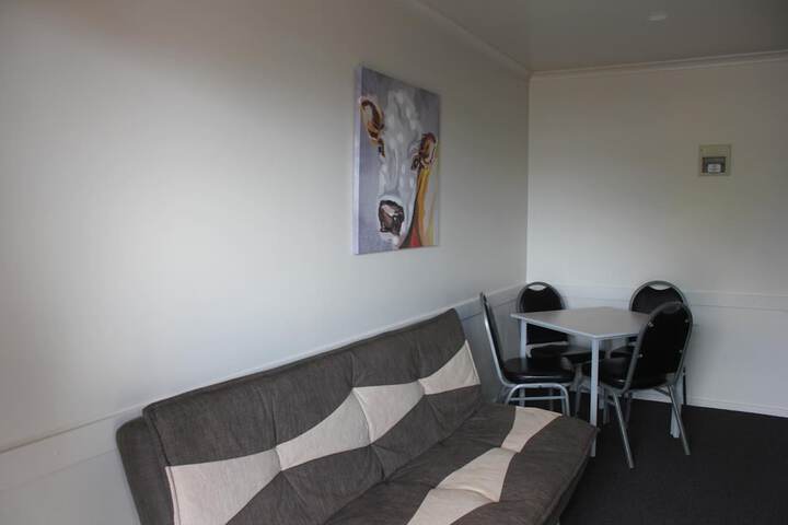 Room 30 of 51