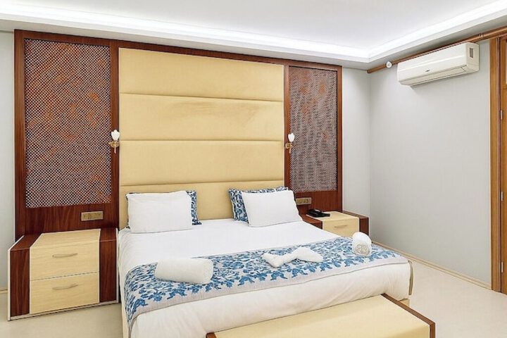 Room 19 of 71