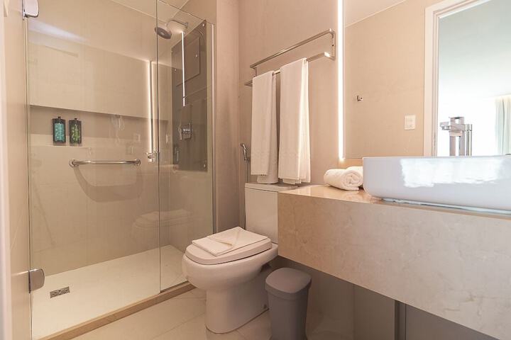 Clean Restrooms