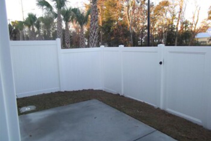 Terrace/Patio 3 of 36