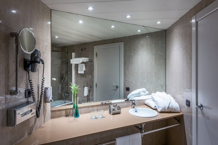 Room 20 of 44