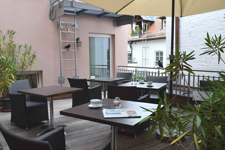 Terrace/Patio 61 of 63