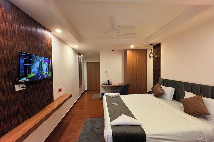 Room 25 of 72