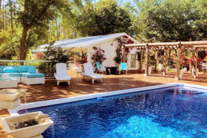 Pool 19 of 45