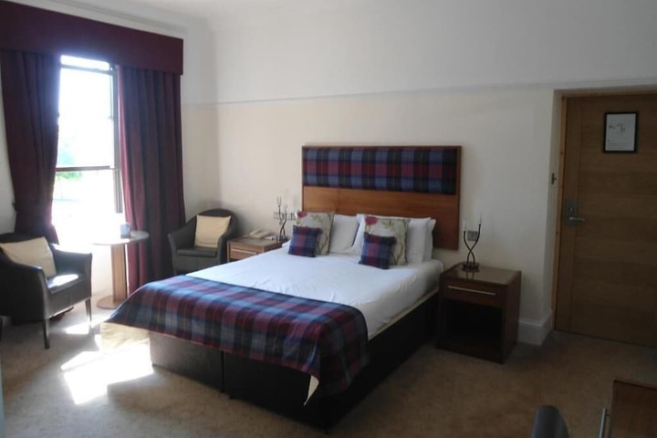 Room 12 of 45