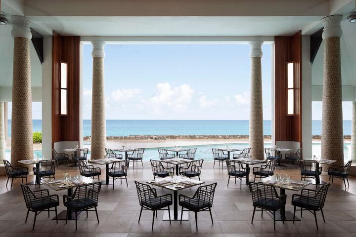 Dining 111 of 165