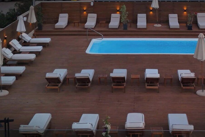 Pool 46 of 113