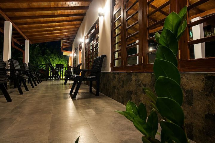 Terrace/Patio 11 of 14