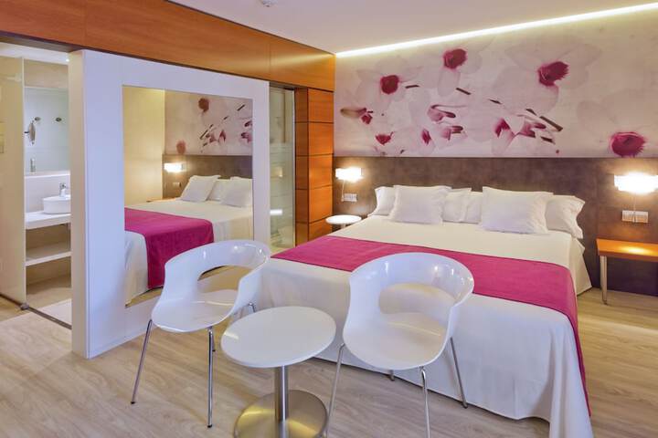 Room 21 of 109