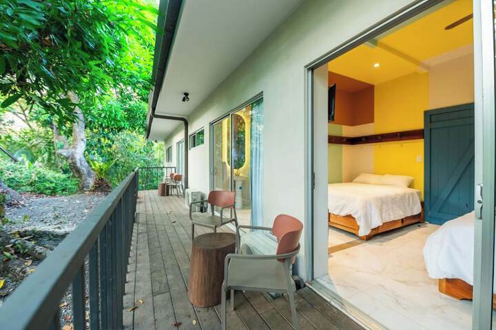 Terrace/Patio 96 of 98