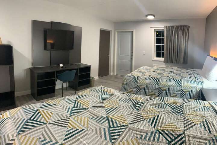 Room 13 of 30