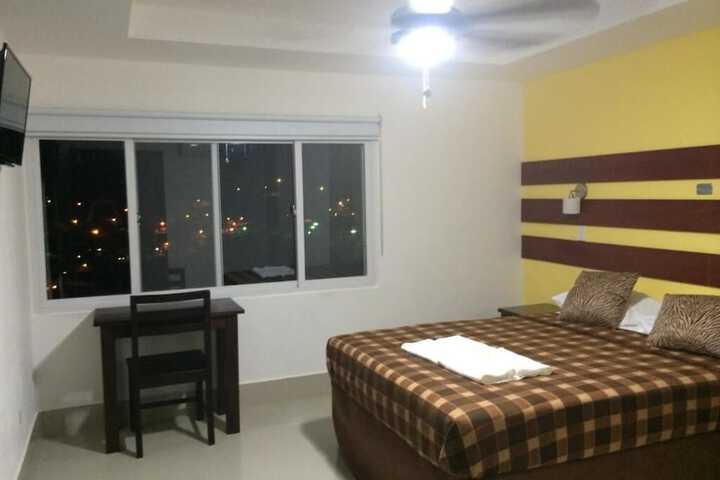 Room 9 of 22