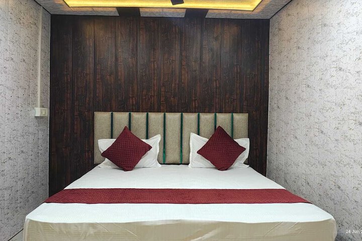 Room 18 of 35