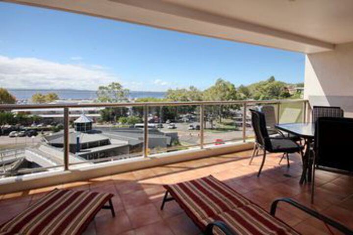 Terrace/Patio 12 of 13