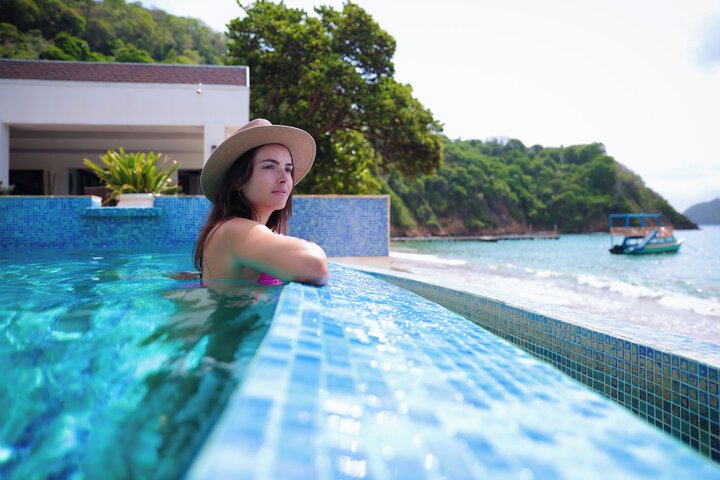 Pool 40 of 82