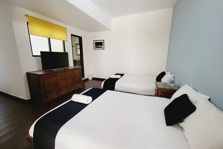 Room 5 of 22